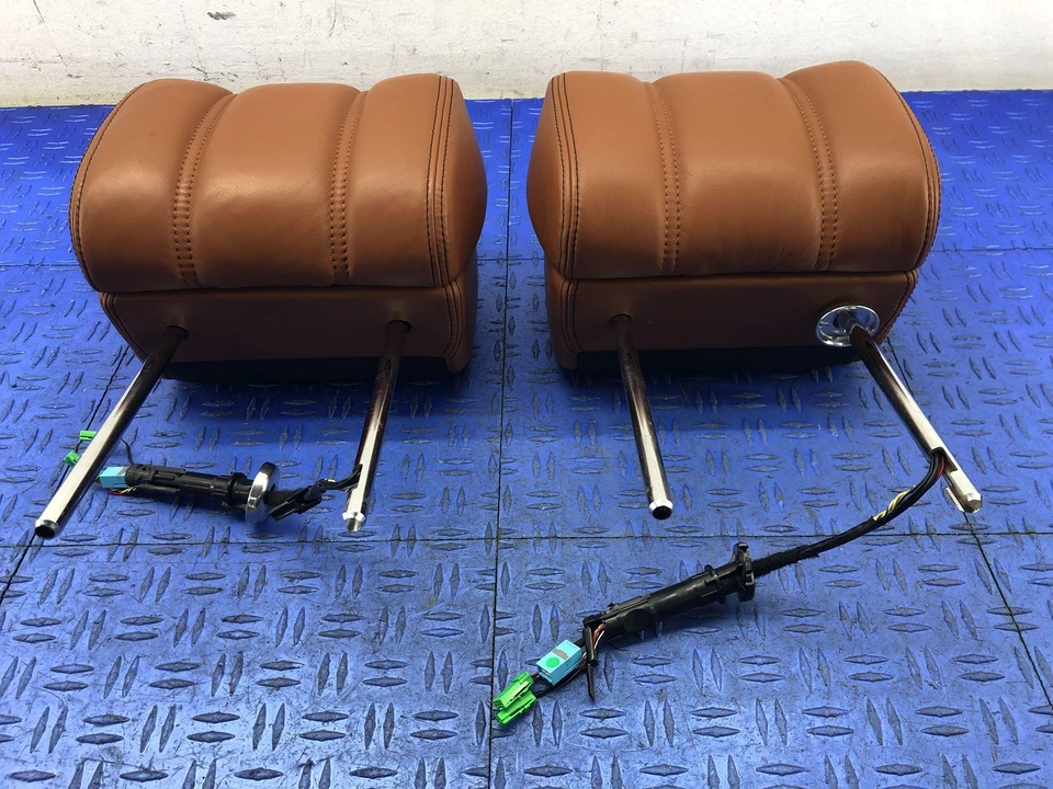 2014-2016 LAND RANGE ROVER FRONT RIGHT LEFT HEADREST BROWN W/10' DISPLAY SCREEN - Image 4 of 4