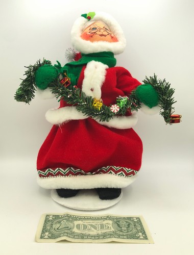 Annalee 13” Mrs Santa Claus Garland Gifts Tinsel Dress Christmas Doll 2008 - Picture 10 of 12