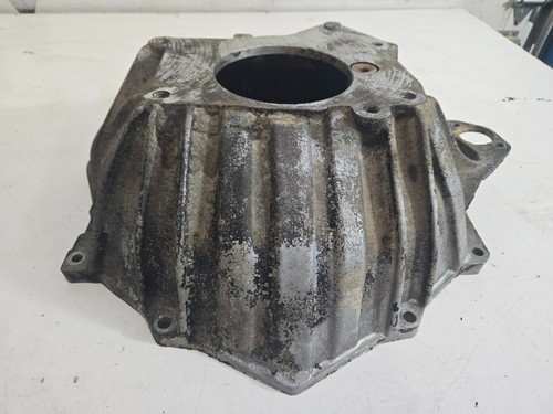BELL HOUSING HYDRAULIC CLUTCH CHEVY GMC TRUCK 85-87 MANUAL TRANSMISSION - Picture 7 of 13