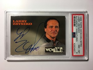 Larry-Zbyszko-1999-Topps-WCW-NWO-Nitro-Authentic-Signatures-PSA-8-Auto-Autograph