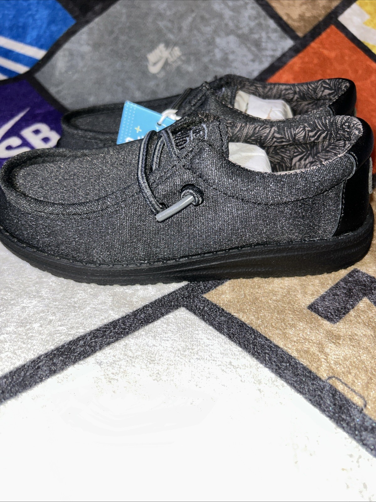 Picture 4 of 8