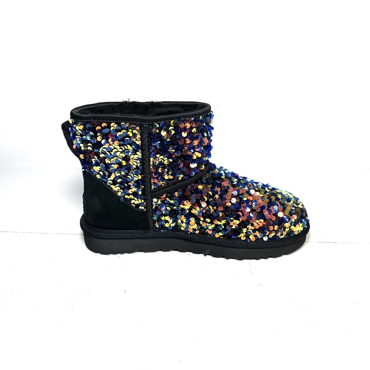 UGG Shoes Women's 7 Black Ankle Boots Classic Mini Stellar