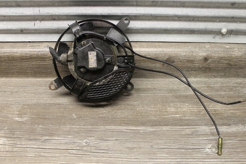 1992 Suzuki Bandit 400 GSF400 BLACK CENTER FRONT ENGINE RADIATOR COOLING FAN - Bild 2 von 5