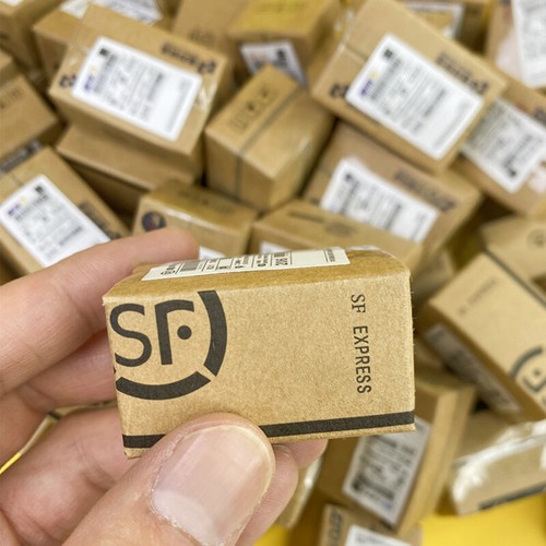 1PCS New Dollhouse Miniature Mini Express Blind Box DIY Decor Accessories ToJO - Bild 8 von 10