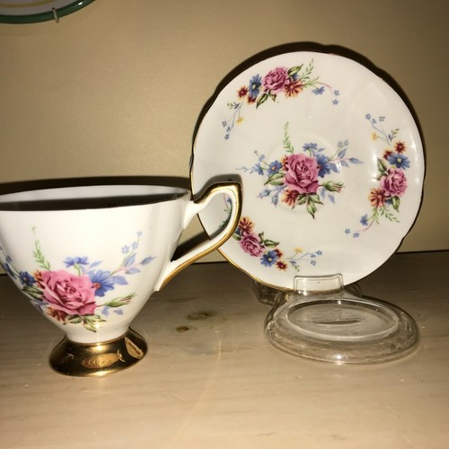 Taza de té y platillo REGENCY genuino hueso China Inglaterra rosas rosas rosas flores borde dorado - Imagen 4 de 12