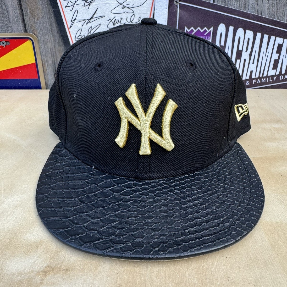 NY New York Yankees Black Gator Brim Baseball MLB Cap New