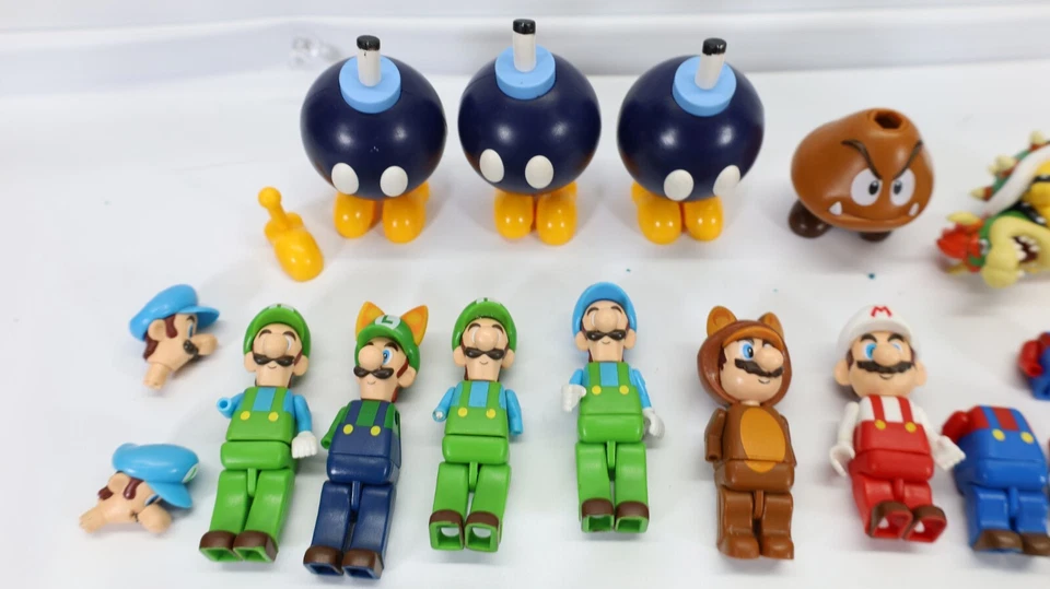 Lot of K’Nex Nintendo Super Mario Figures 2013 Bowser Yoshi Luigi Toad - Image 3 of 4