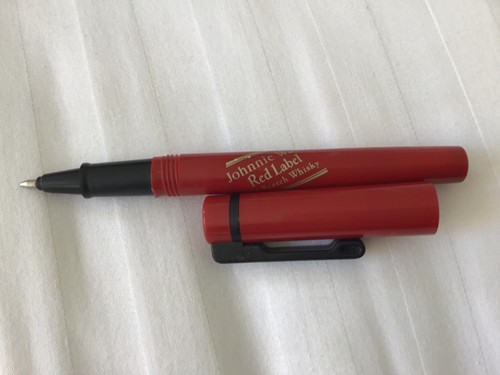 Johnnie Walker Red Label biro - Picture 2 of 3