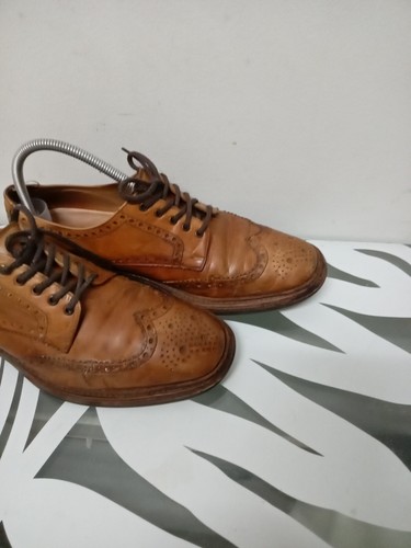 LOAKE 1880 Chester Brown Brogue Shoes. Dainite Soles. Size 8 Good Con - Picture 3 of 14