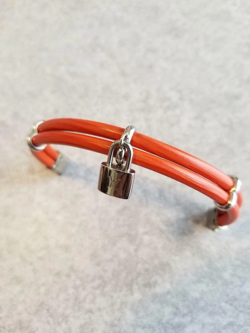 LOUIS VUITTON Leather Lock it Charm Bangle WMN Bracelet w/Box Orange/Silver  USED