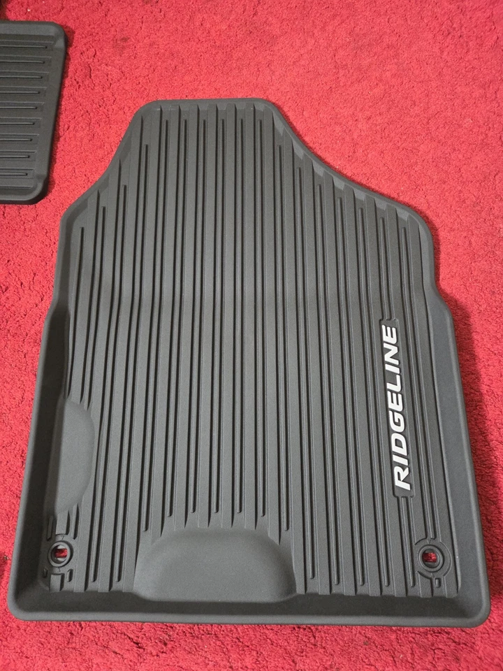 2021 年本田 Ridgeline Floormats-乘客和后部 — 第 2/4 张图片
