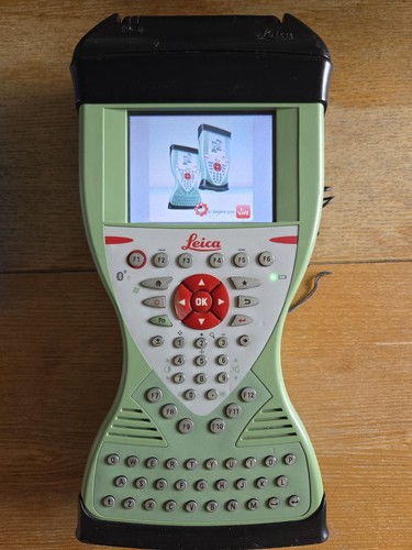 Leica CS15 3.5G + CTR17 LRBController for GS+TS Viva 9.07 RefLine pn 781600 - Picture 2 of 17