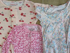 Magnetic Me 9-12 Months Lot of 3 One Piece Pajamas  2 Styles
