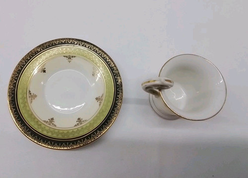 Vintage Baretonni(?) Royal Vienna Style Demitasse Cup & Saucer Green White Gold - Picture 5 of 7