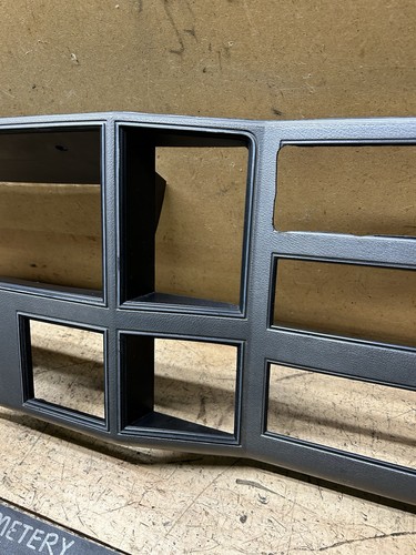84-96 Jeep Cherokee XJ Comanche MJ OEM Gray Silver Laredo Dash Bezel Surround 2 - Picture 7 of 15