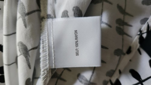 Jane & Delancey Button Up Shirt Women M White Black Birds Pintuck Roll Tab Plus - Picture 8 of 9