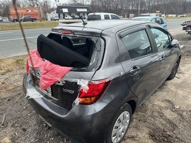 Capó hatchback para 12-19 YARIS 209040 Foto 3 de 4