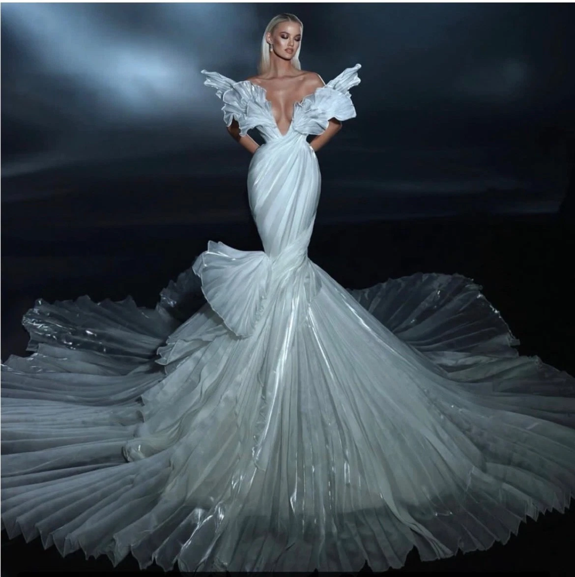 Wedding Gown Ball Gowns Ball Gown 100% Silk Wedding Dresses For Sale Wedding Gown Ball Gowns Ball Gown 100% Silk Wedding Dresses For Sale