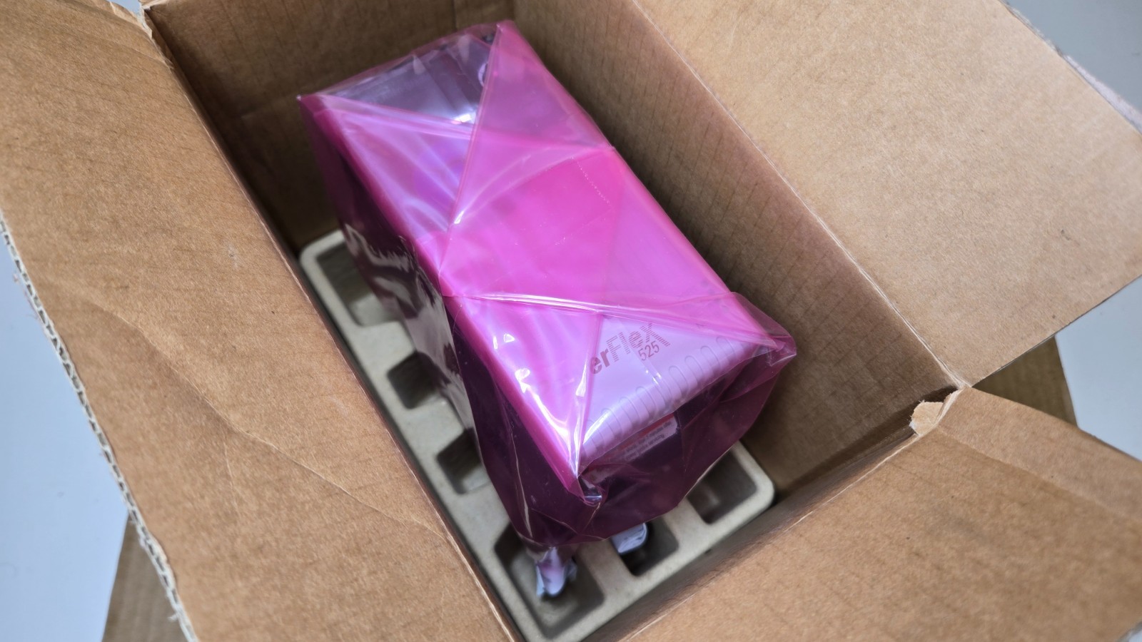 New AB 25B-D4P0N104 Series A 7.001 Power Flex 525 AC Drive 1.5kW / 2.0 HP