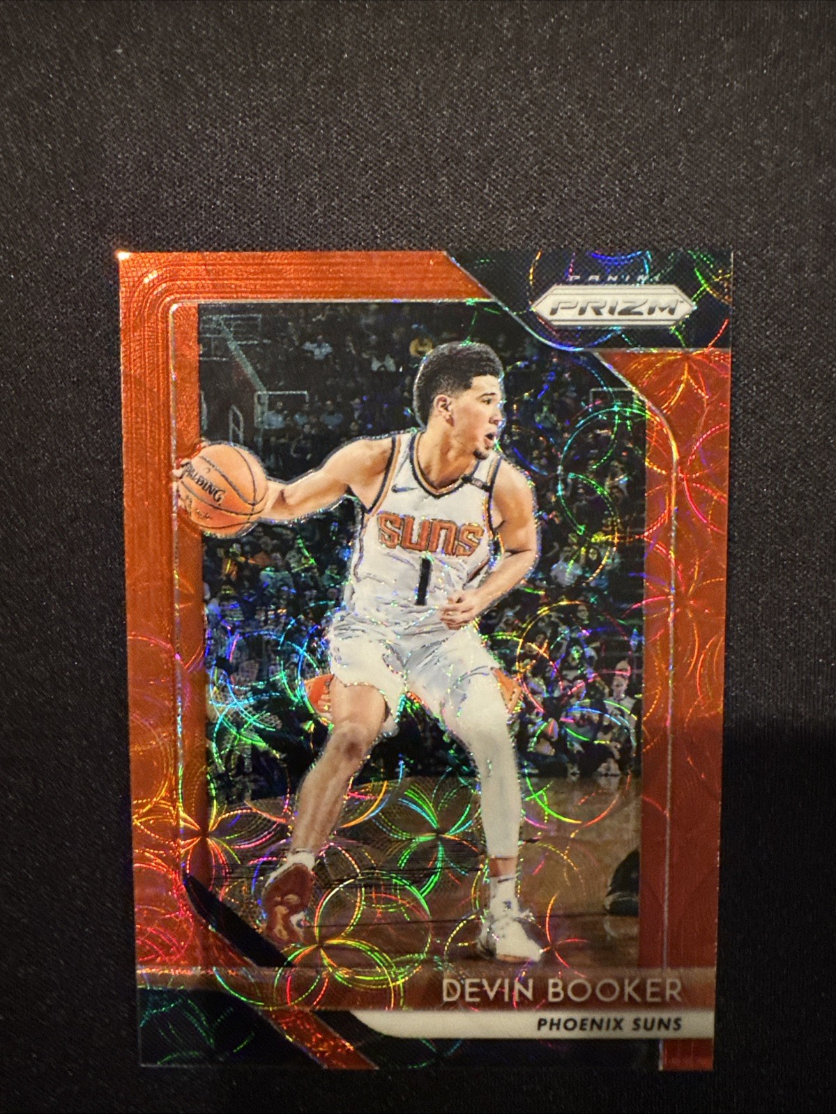 2018-19 Panini Prizm - Devin Booker #11 Choice Red Prizm /88