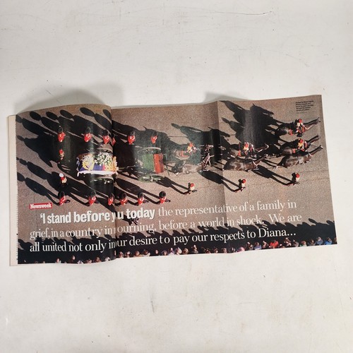 Newsweek Magazine, Farewell, Diana September 15 1997 - Picture 3 of 5