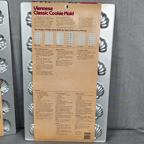 Lot of 2 Vintage 1984 Wilton Viennese Classic Cookie Maker 18 Mold NEW OTHER - Picture 3 of 5