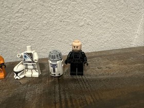 Lego Star Wars Minifigure Lot Of 2 Darth Vader With extra Star Wars figures