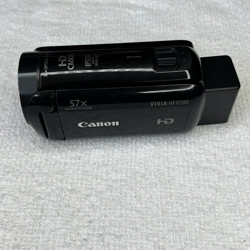 Canon Vixia HF R700 Full HD Camcorder