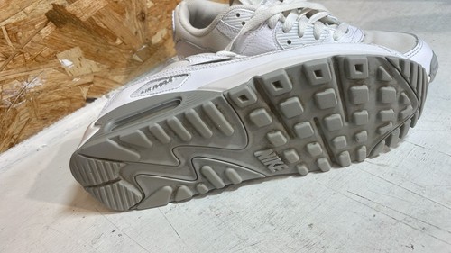 Nike Air Max 90 'White Jewel' FN8005-100, UK 6, icónicas, elegantes, cómodas,  - Imagen 5 de 10