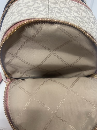 Portafoglio zaino Michael Kors Rhea MK logo rosa multi mini zip convertibile Xbody - Foto 11 di 14