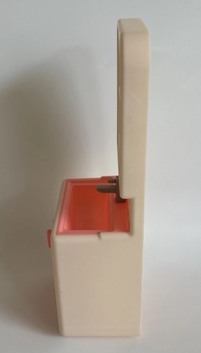 Doll/ Barbie Sink, Fridge, Micro, Washer Greenbrier Intl See Pics For Condition - Picture 18 of 21