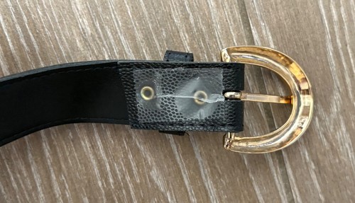 Vintage Women’s 38’’ Belt Black Pleather Gold Buckle 1’’ Wide - Picture 5 of 6