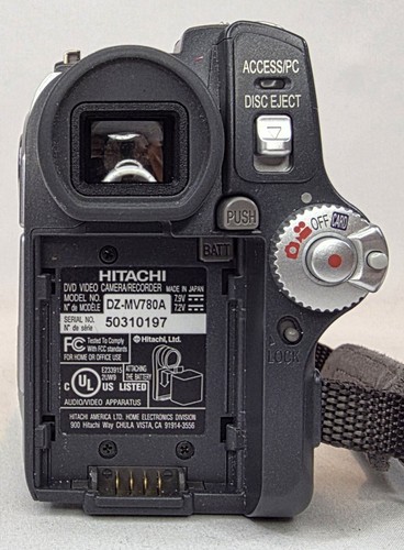 Hitachi DZ-MV780A Mini DVD & SD Video Camcorder w/ Cables & Accessories - Picture 4 of 19