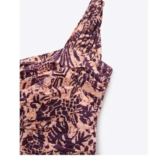 Zara printed Bali style sarong style skirt and dress set dress - Picture 8 of 9