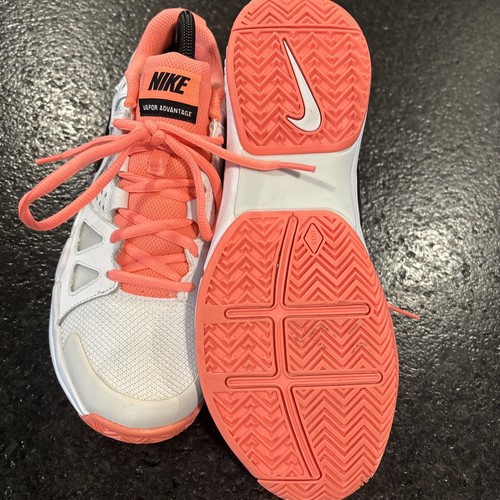 NIKE AIR VAPOR ADVANTAGE Running Athletic Tennis Shoes 599364-103 Women's Sz 9 - Picture 6 of 18