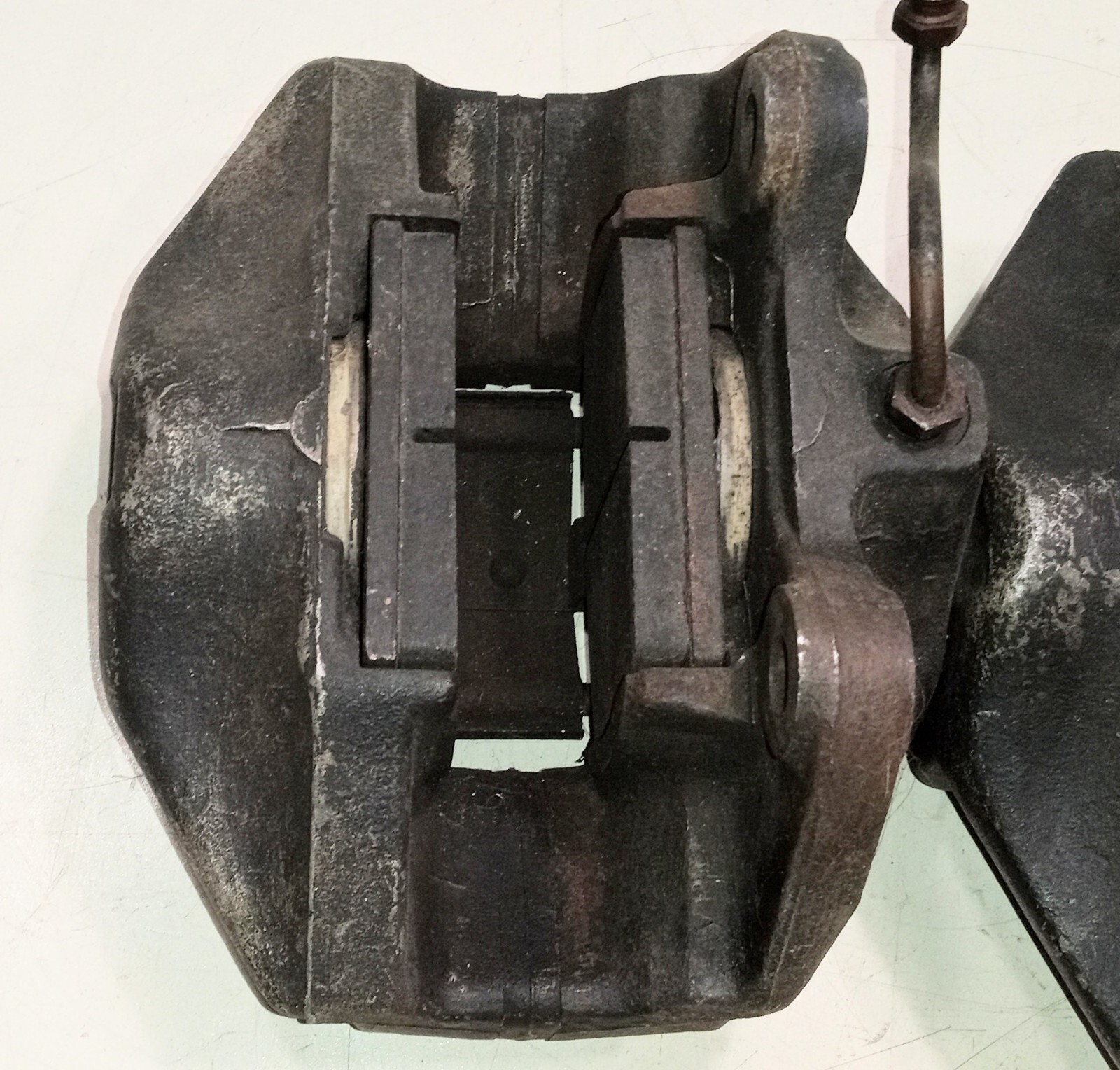 Ferrari 246 GT Dino Front Brake Calipers_Pair_106357_106358_208_308_GENUINE