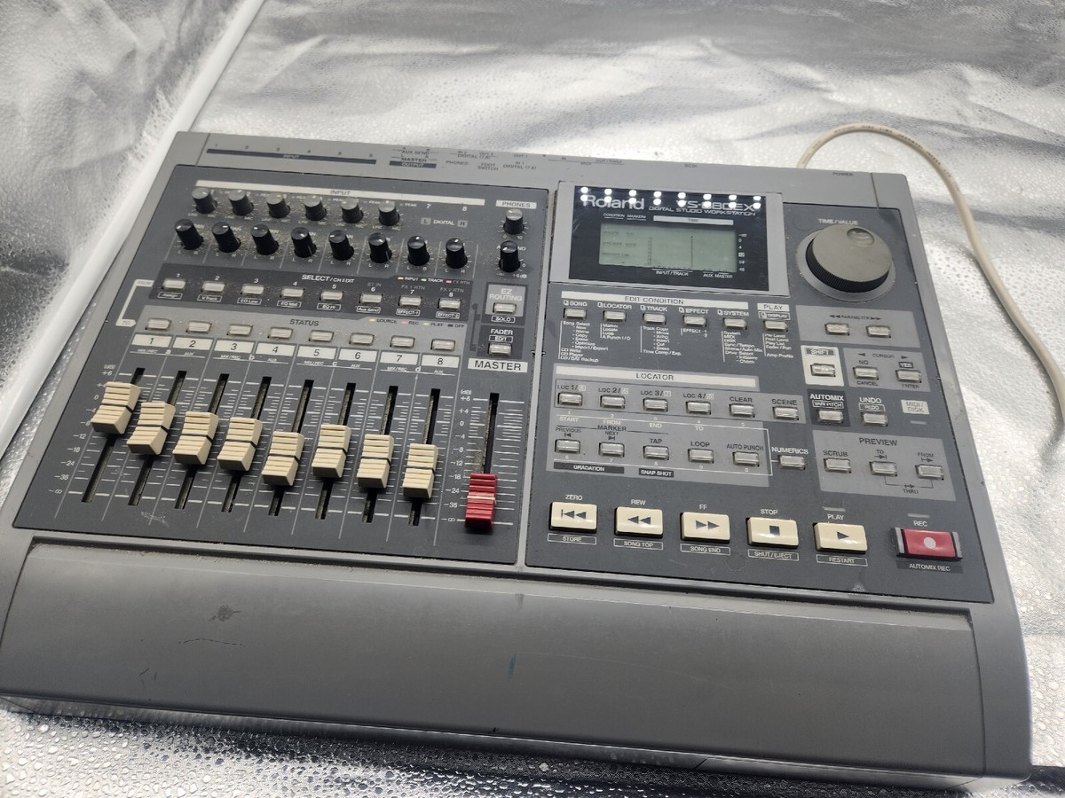 USED ROLAND VS-880EX Digital 8-Track Digital Studio USED ROLAND VS-880EX Digital 8-Track Digital Studio