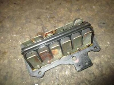 Mercury 25hp 2 stroke outboard intake manifold w/ reeds (14112T)