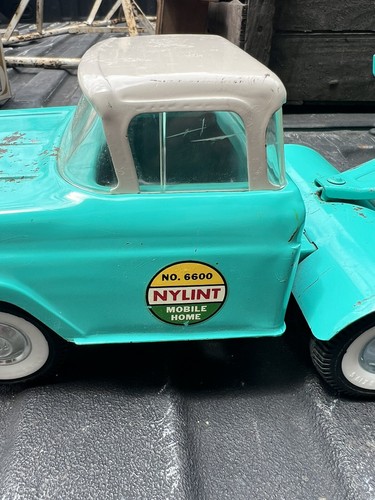 Vintage Nylint Ford Mobile Home Trailer c1964 - #6600 original condition w Furn. - Picture 24 of 24
