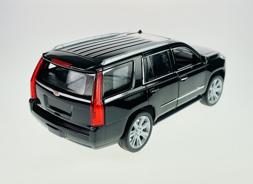 WELLY 2017 CADILLAC ESCALADE BLACK 1:27 DIE CAST METAL MODEL NEW IN BOX - Picture 4 of 8