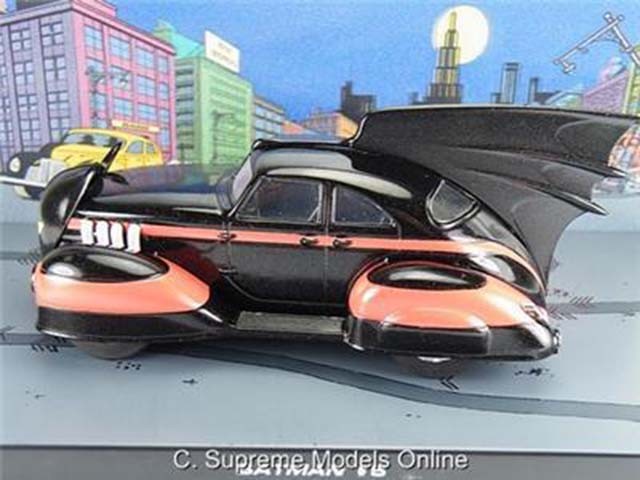 BATMAN BATMOBILE 40'S COMIC CAR 1/43 BLACK/RED COLOUR SCHEME
