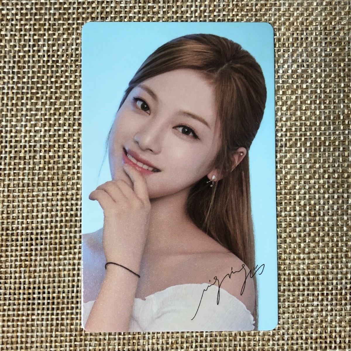 AESPA NINGNING [ MEDIHEAL ] Official Photocard, Signature