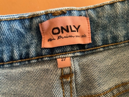 Only Jeans Bermuda mit Fransen für Damen, Größe 27, sehr guter Zustand - Bild 4 von 4