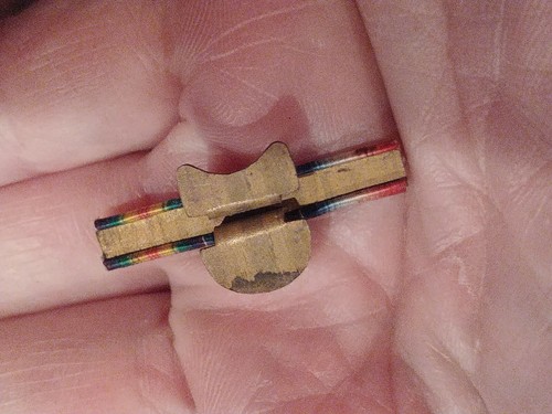WWI / WWII British / Canadian 3 Place Button Hole Ribbon - Picture 2 of 2