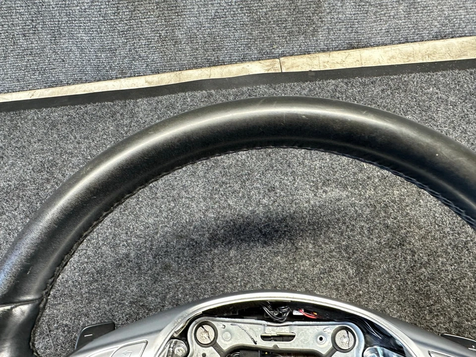 Mercedes W166 Gl450 Gl350 Steering Wheel Black Leather Pedal Shift oem - Image 4 of 4