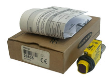 NEW BANNER ENGINEERING SM31EQD PHOTOELECTRIC EMITTER 26835