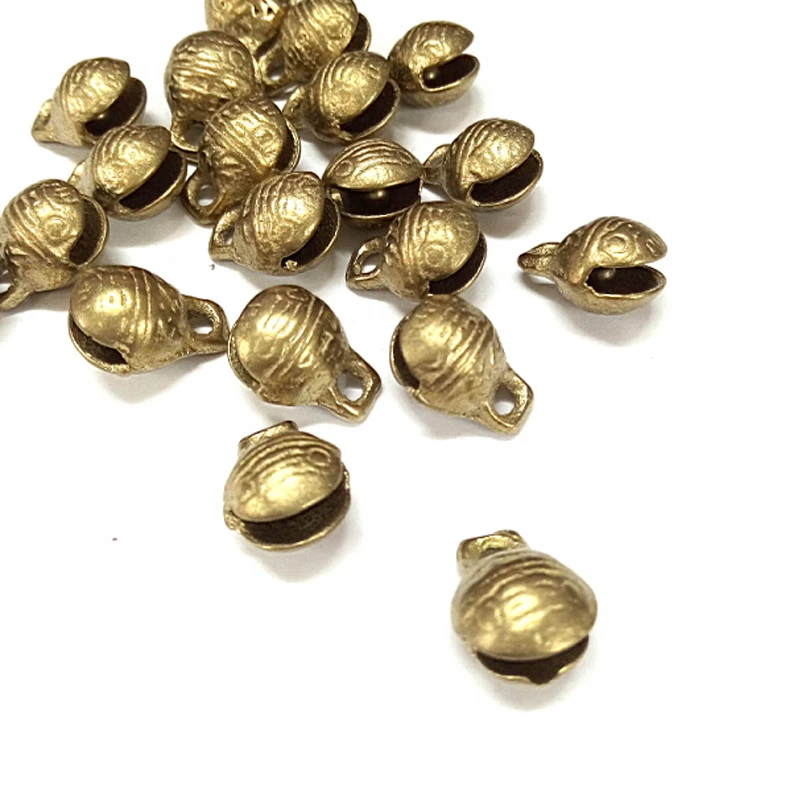 100 dijes de campana retro de latón cara de tigre en relieve sin enchapar sin níquel 13x11 mm Foto 3 de 3