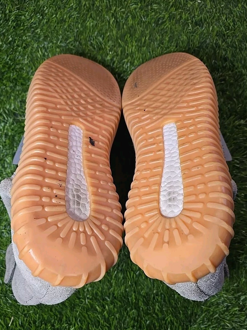 Size 11 adidas Yeezy Boost 750 Grey Gum - Authentic, Zipper Issue image 5