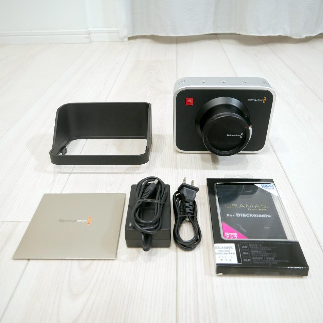 ジャンク　Blackmagic Pocket Cinema Camera 初代 s-l400.jpg