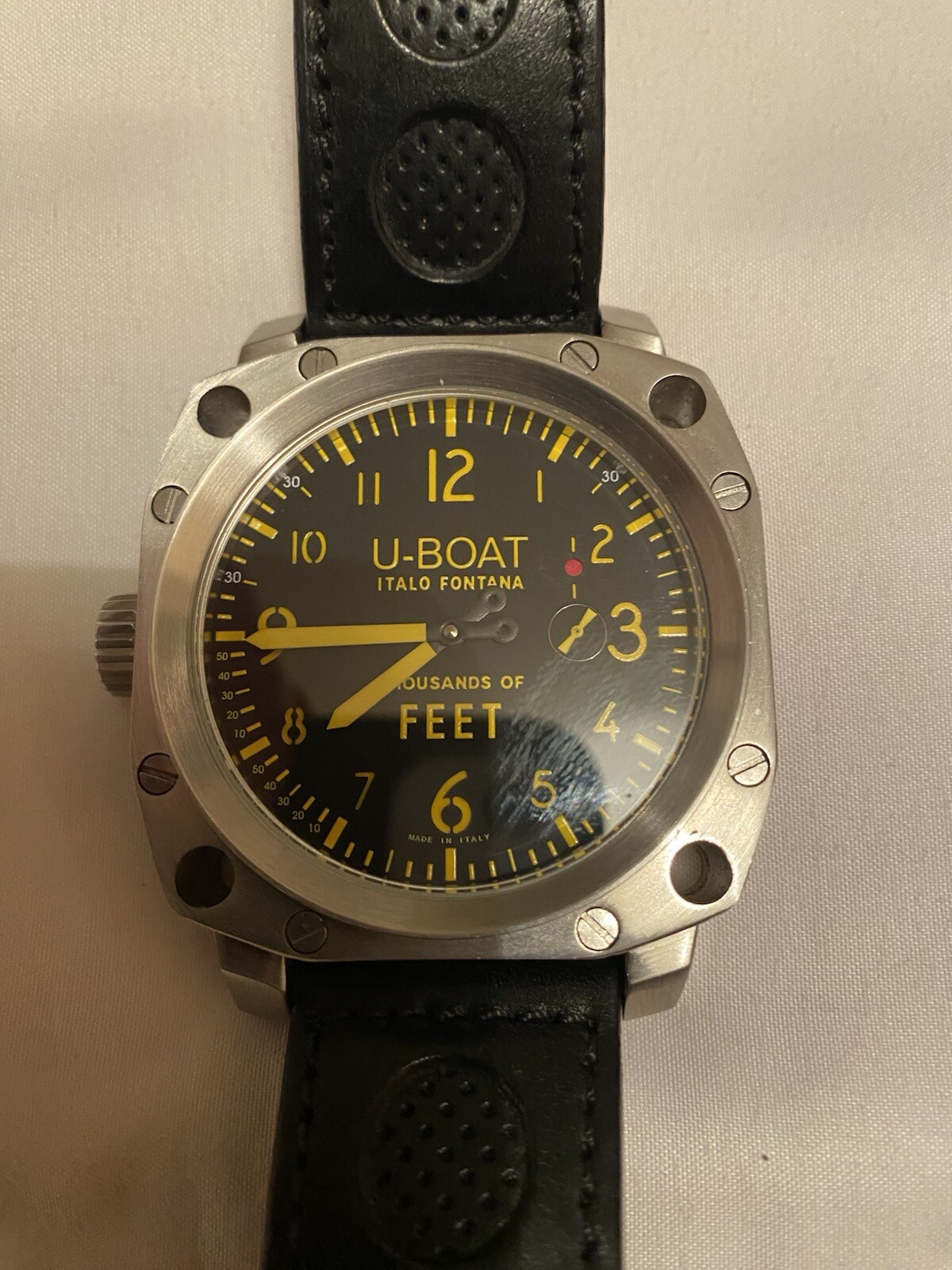 Picture 1 of 10